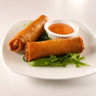 A1. Crispy Rolls (Vegetable or Chicken)