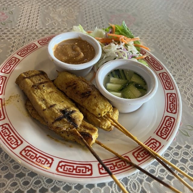 A8. Chicken Satay (4).
