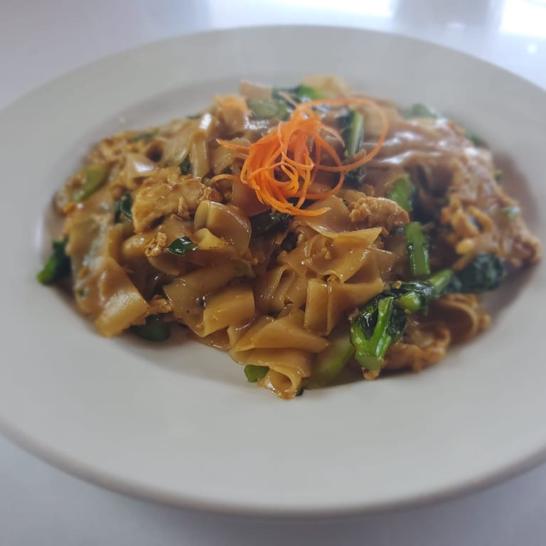 Delicious Pad Thai and More