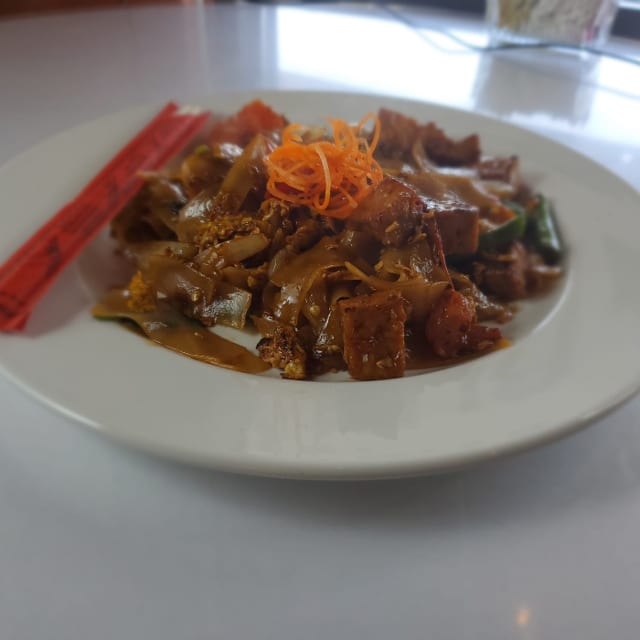 N3. Pad Kee Mao.