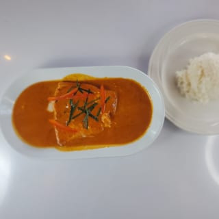 SP3. Curry Salmon